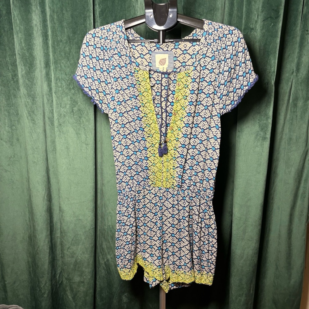 Anthropologie Lilka Blue and Yellow Patterned Short-Sleeve Romper XS
